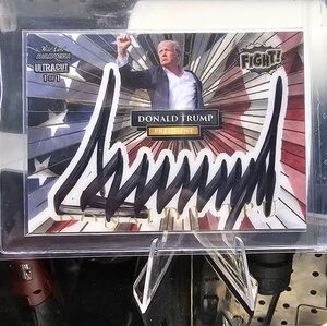 2023 Wild Card Donald J Trump Autograph  1 of 1 Ultracut "Fight" Yellow (RARE)